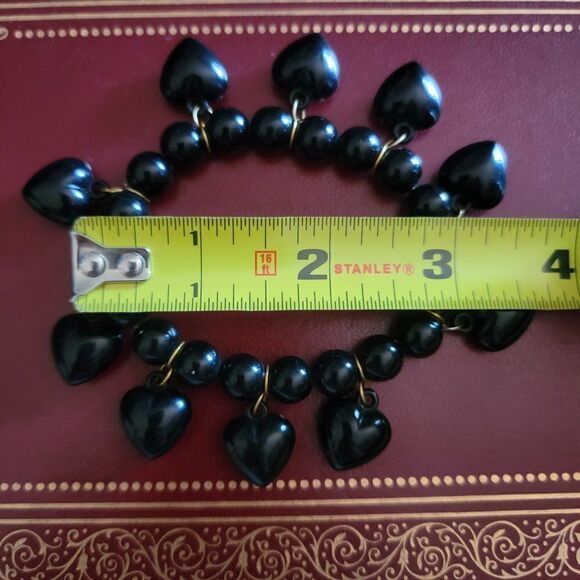 Black Bead Stretch Bracelet with Heart Beads - Picture 2 of 4